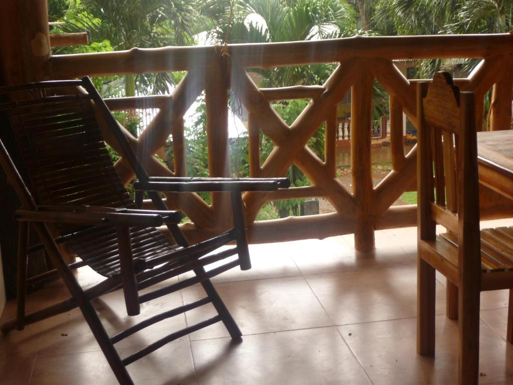 Palo Alto Bed & Breakfast Puerto Princesa Buitenkant foto