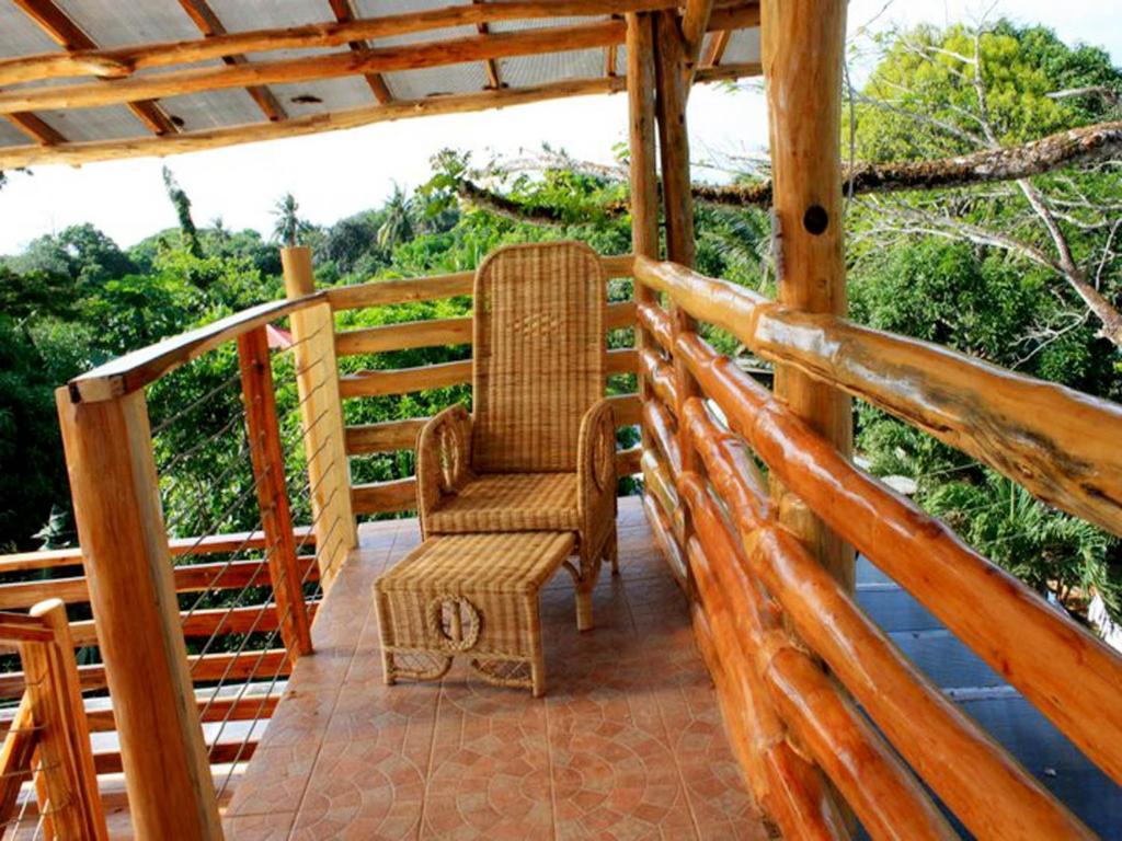 Palo Alto Bed & Breakfast Puerto Princesa Buitenkant foto