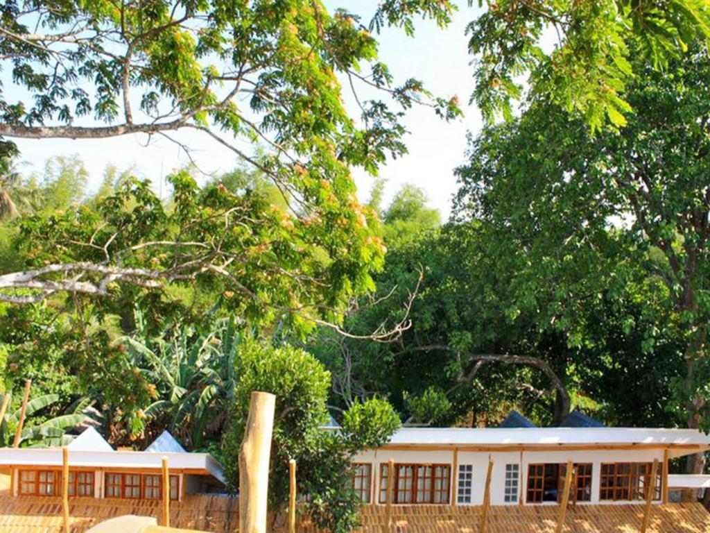 Palo Alto Bed & Breakfast Puerto Princesa Buitenkant foto